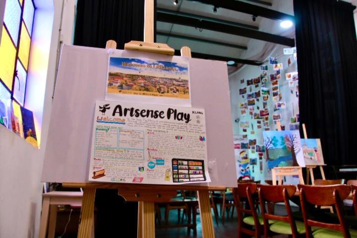 Artsense Play, Klang Hotel Ngoại thất bức ảnh